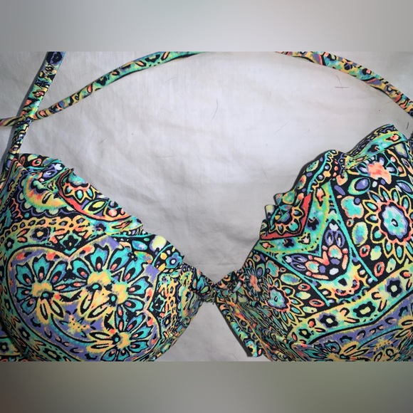 NWT VS Swim Bikini sz 34C top Medium bottom - Picture 8 of 8